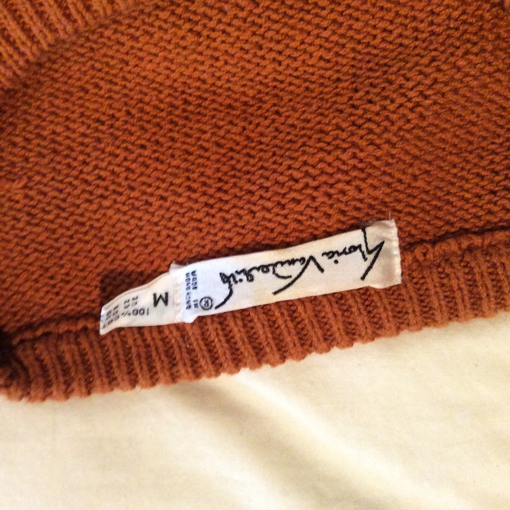 Sweater - Picture 3 of 3